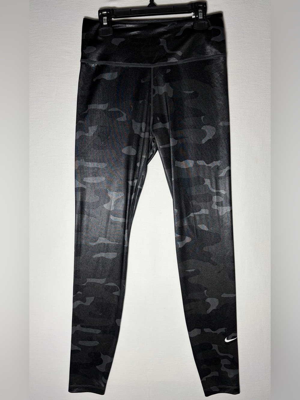 Nike One Mid Rise Ankle Leggings Women's Small Black Gray Camo Sheen NWT